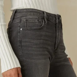 Wyatt Classic Flare Jean -Alden Belted Shop 367c9fa1 c623 4abd 9e13 cce4c00dab46