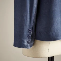 Beau Velvet Blazer - Petites 10 Beau Velvet Blazer - Petites -Alden Belted Shop 377f0374 42d2 4a56 9a84 07947fff46eb