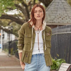 Trixie Essential Tank