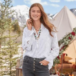 Broderie Top, Petite 11 Broderie Top, Petite -Alden Belted Shop 648353d9 1bcd 4c53 944b 39977d7a03b0