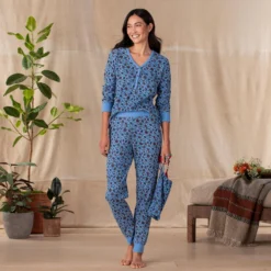 Long Johnna Floral Pajamas - Petites -Alden Belted Shop 6efce88e 94a7 482e a70a 61ff7424336d