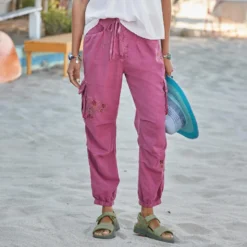 Hansa Blooms Joggers - Petites -Alden Belted Shop 79f9078e 0e34 4376 8dc8 86334741db28