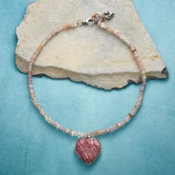 Love And Joy Necklace -Alden Belted Shop a84b3692 7b9c 4676 ae3d d494bedd9c39