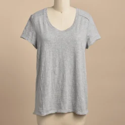 Perfect Everyday Tee, Petite -Alden Belted Shop b842a2ff 7c3c 4c60 8d46 3f66943e6ca8