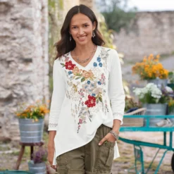 Keegan Embroidered Tee -Alden Belted Shop c39b227b 8303 4f9f 9336 dbbb69ca09b9