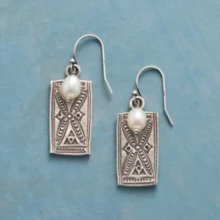 Ace Of Pearls Earrings