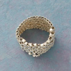 Through The Ages Ring -Alden Belted Shop e47e7c3a 0558 4f2b b0b1 05d3768d7fd3