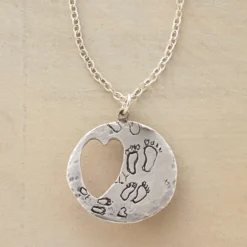 Everlasting Love Necklace