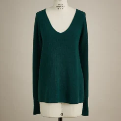 Rowan Cashmere Sweater, Petites -Alden Belted Shop eb169f16 266d 42d3 9e06 f431daffc0a1