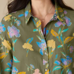Floral Voyage Shirt, Petite 9 Floral Voyage Shirt, Petite -Alden Belted Shop fe5b2135 52a4 484b afda b5152d9e8ce8